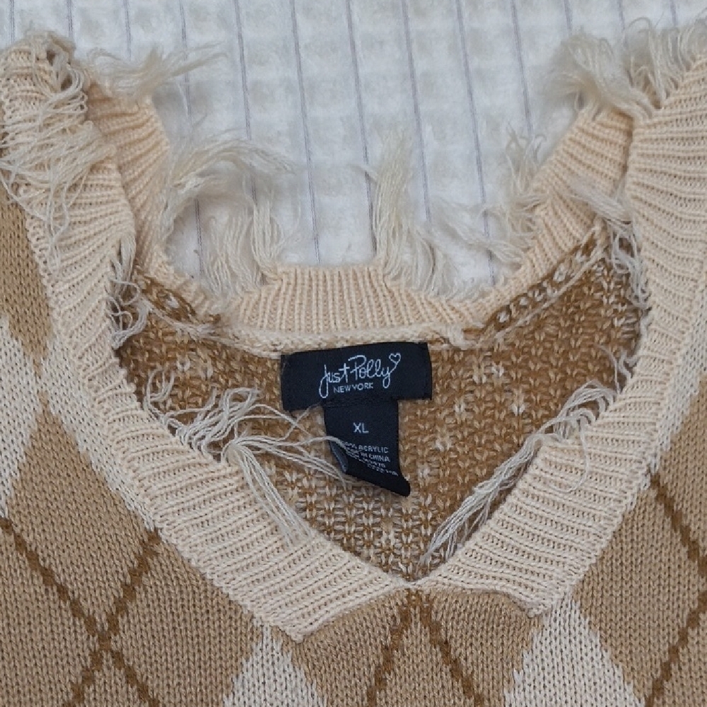 Distressed Beige Argyle Sweater XL Y2K Blokecore Whimsygoth - Picture 4 of 12